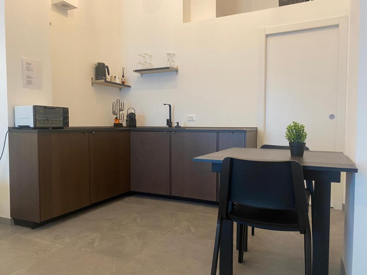 Sleepn'Joy Pavia Apartment Bagian luar foto
