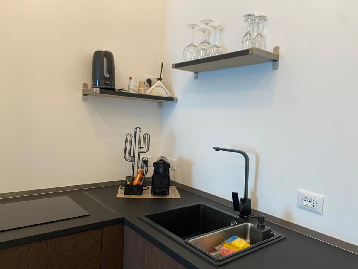 Sleepn'Joy Pavia Apartment Bagian luar foto