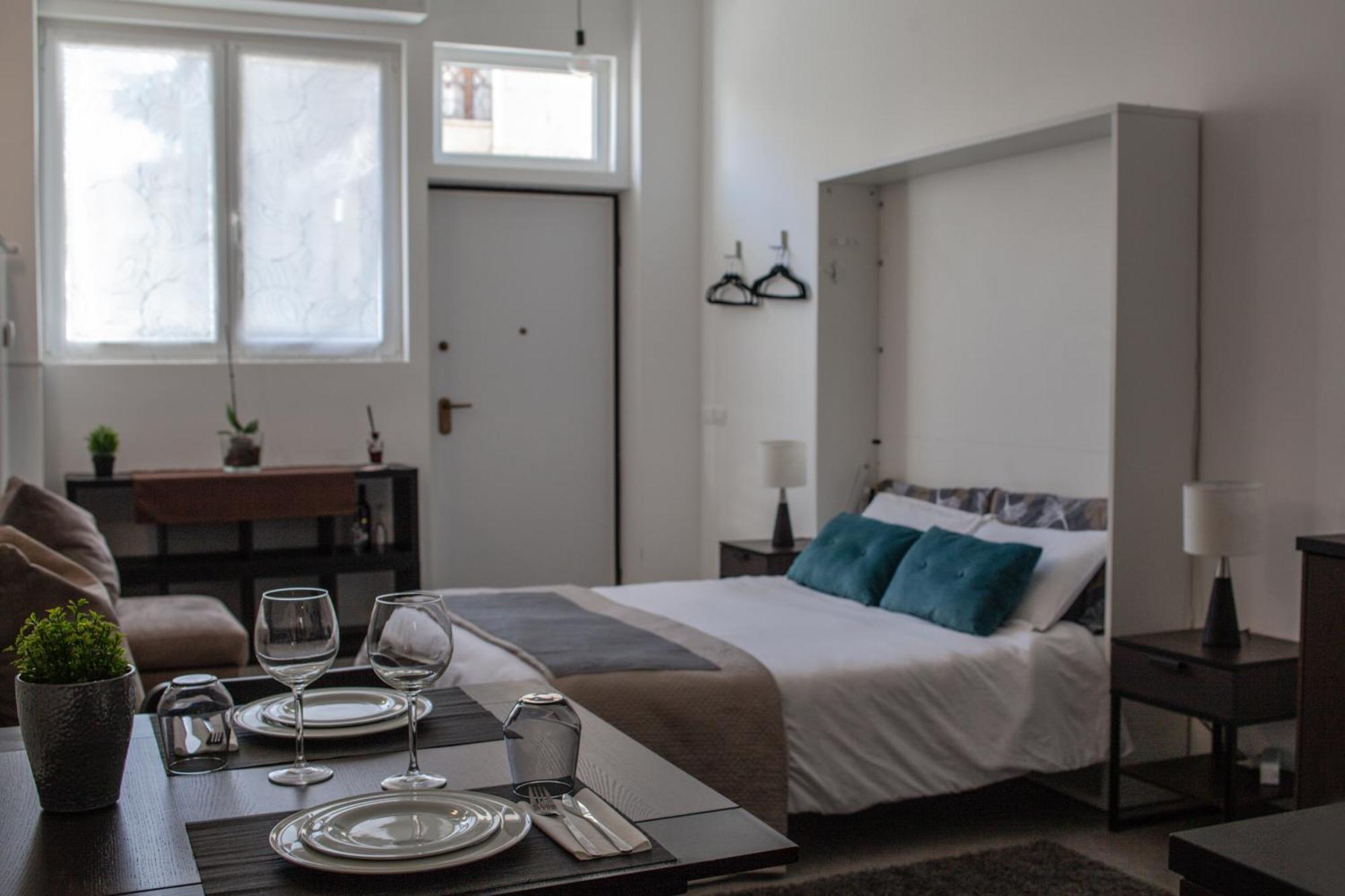 Sleepn'Joy Pavia Apartment Bagian luar foto